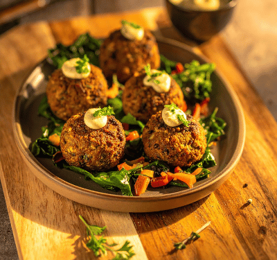 Falafel mit Karotten- und Fenchelgrün